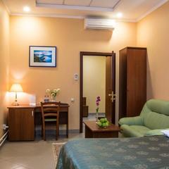 Отель Малетон, Москва, Московская область