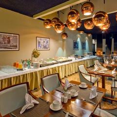 Гостиница Mamaison All-Suites Spa Hotel, Москва, Московская область