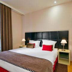 Гостиница Mamaison All-Suites Spa Hotel, Москва, Московская область