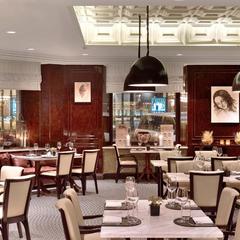 Отель The St. Regis Moscow Nikolskaya, Москва, Московская область