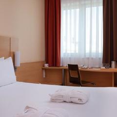 Отель Ибис Москва Центр Бахрушина, Москва, Московская область