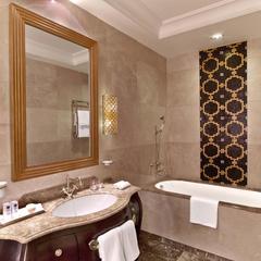 Отель The St. Regis Moscow Nikolskaya, Москва, Московская область