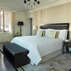 Отель Four Seasons Hotel Moscow, Москва, Московская область