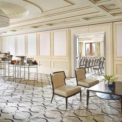 Отель Four Seasons Hotel Moscow, Москва, Московская область