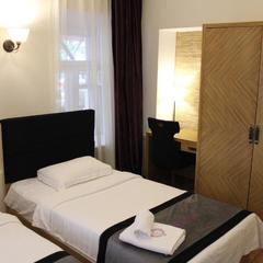 Отель SleepyTom, Москва, Московская область