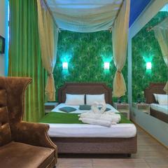 Отель Рандеву на Мосфильмовской, Москва, Московская область