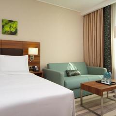 Отель Hilton Garden Inn Moscow Krasnoselskaya, Москва, Московская область