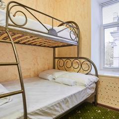 Гостиница Винтерфелл на Курской, Москва, Московская область