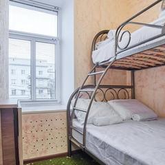 Гостиница Винтерфелл на Курской, Москва, Московская область