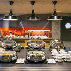 Отель Ибис Москва Октябрьское Поле, Москва, Московская область