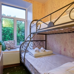 Гостиница Винтерфелл на Бауманской, Москва, Московская область