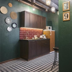 Отель Капсульный отель InterQube Третьяковская, Москва, Московская область