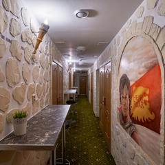 Гостиница Винтерфелл на Бауманской, Москва, Московская область