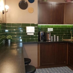 Отель Капсульный отель InterQube Третьяковская, Москва, Московская область