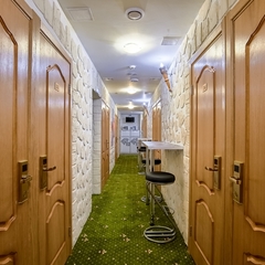 Гостиница Винтерфелл на Бауманской, Москва, Московская область