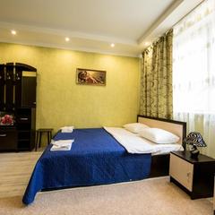 Отель Ладомир в Борисово, Москва, Московская область