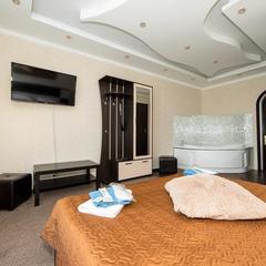 Отель Ладомир в Борисово, Москва, Московская область