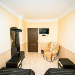 Отель Ладомир в Борисово, Москва, Московская область