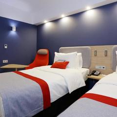 Отель Холидей Инн Экспресс Москва Павелецкая, Москва, Московская область