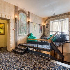 Гостиница Винтерфелл Курский вокзал, Москва, Московская область