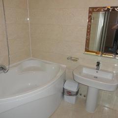 Гостиница Красный замок, Новокубанск, Краснодарский край