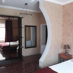 Гостиница Красный замок, Новокубанск, Краснодарский край