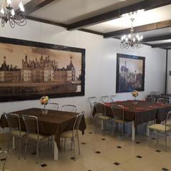 Гостиница Красный замок, Новокубанск, Краснодарский край