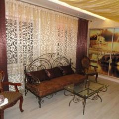 Гостиница Красный замок, Новокубанск, Краснодарский край