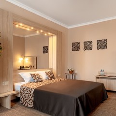 Гостиница Cronwell Ника Центр, Омск, Омская область