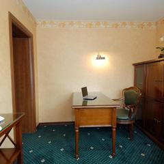 Гостиница Ля Ви де Шато, Оренбург, Оренбургская область