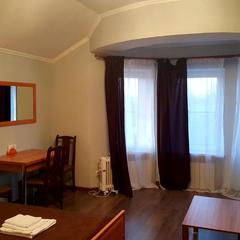 Гостиница Университетская, Петергоф, Ленинградская область