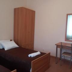 Гостиница Университетская, Петергоф, Ленинградская область