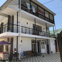 Гостевой дом Людмила на Персиковом, Пляхо, Краснодарский край