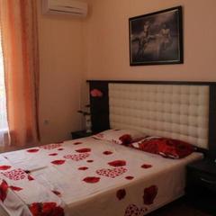 Гостевой дом Людмила на Персиковом, Пляхо, Краснодарский край