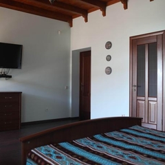 Вилла Магриб и Шарк, Поповка, Крым