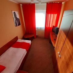 Гостиница Maxrooms Волга Hollywood, Рыбинск, Ярославская область