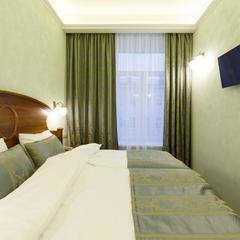 Отель Три моста, Санкт-Петербург, Ленинградская область