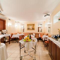 Отель Традиция, Санкт-Петербург, Ленинградская область