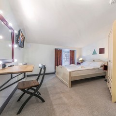 Хостел Друзья на Банковском, Санкт-Петербург, Ленинградская область