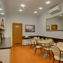 Гостевой дом Соната на Невском 11, Санкт-Петербург, Ленинградская область