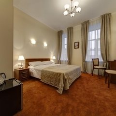 Гостиница A