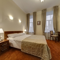 Гостиница A