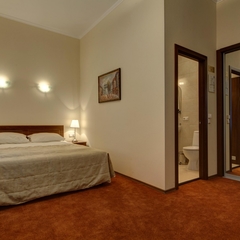 Гостиница A