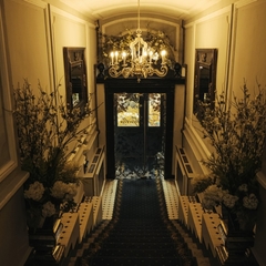 Гостиница A