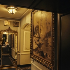 Гостиница A