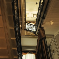 Гостиница A