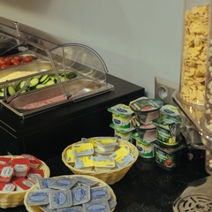 Гостиница A