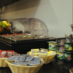 Гостиница A