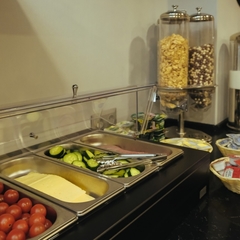 Гостиница A