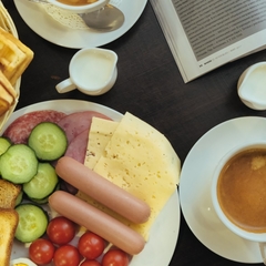 Гостиница A